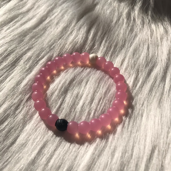 Classic & breast cancer light pink Lokai bracelets - Picture 8 of 11